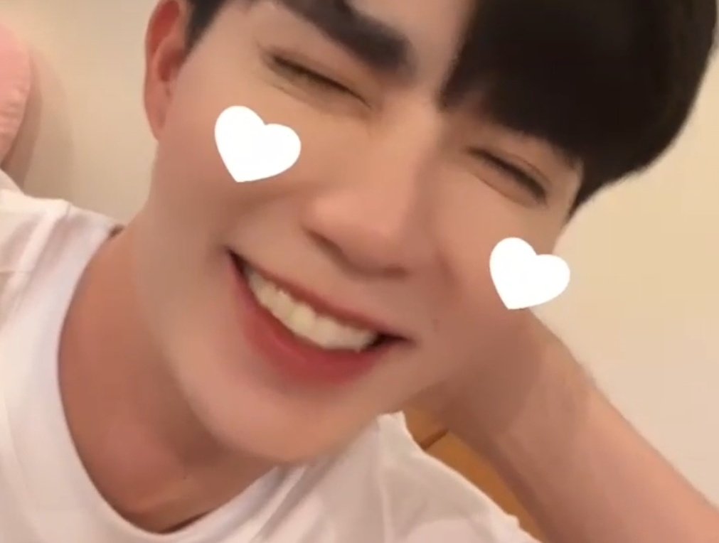 Vitaminzee_z's tweet photo. ขอหยาบหน่อยค่ะ โคตรน่ารักกกกกกกกกกกกกกกกกกก ฮื้อออออ https://t.co/OTQRDK0YX7