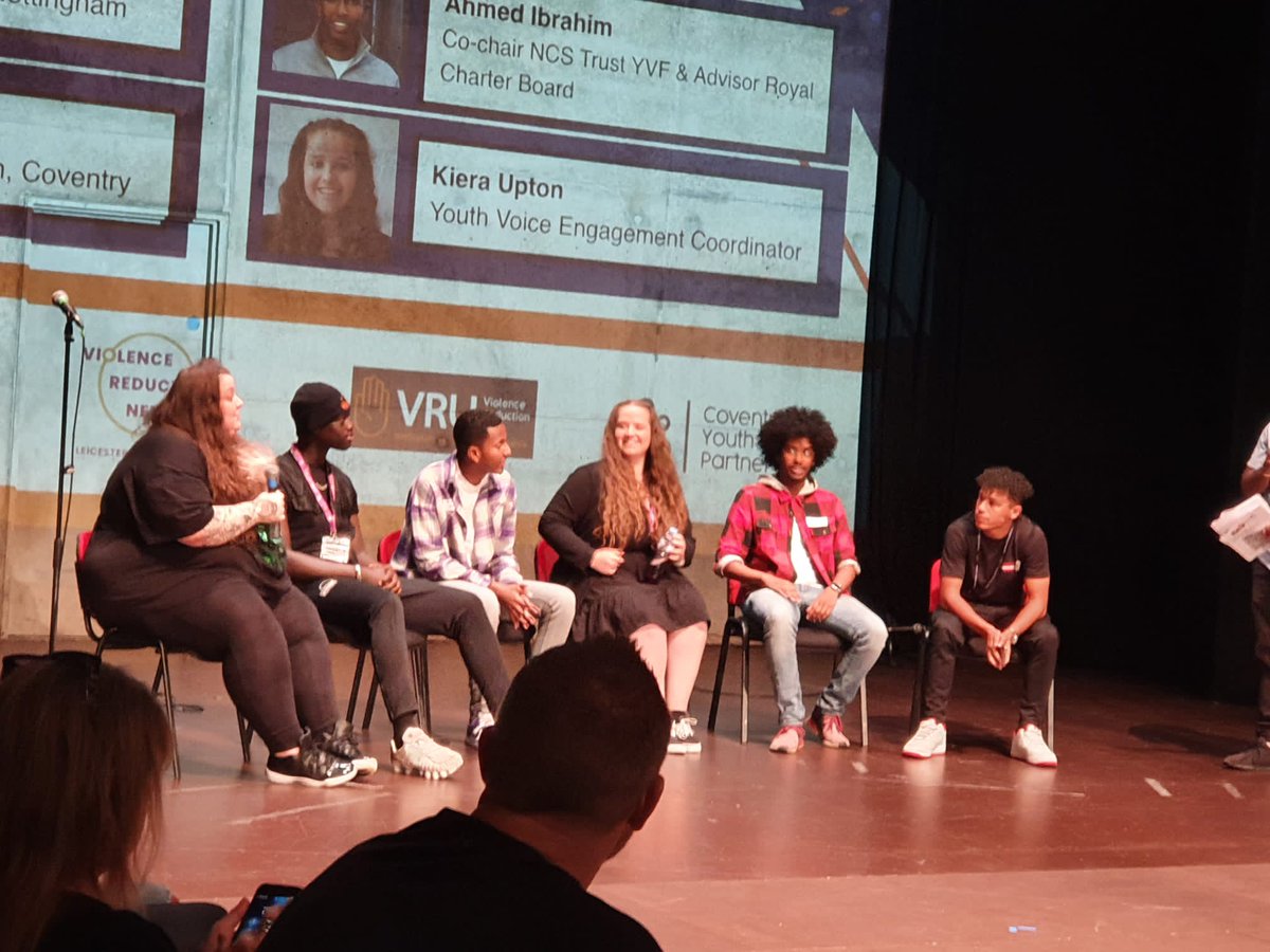 NottsVRP's tweet photo. We had such an inspirational time at the #MidlandsHopeHack last week! 🙌 This fantastic event saw young people band together to talk about how we can create a brighter future, tackling the causes of violence in our communities and bringing lots of hope by working together! #Hope https://t.co/VE2SfJwV2c