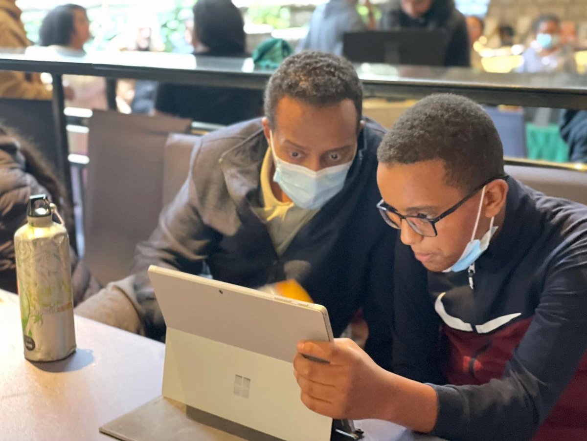 CodeYenetta's tweet photo. We had a blast at 13th Yenegew Bazzar introducing our summer camp to parents and kids.We got a lot of interested kids (and some adults) who tried to solve @BeBlocky coding challenges to win a free #CodingTheFuture shirt. Thank you for everyone who came out 🙌🏾 Here are a few snaps https://t.co/s2gkHZdYBK