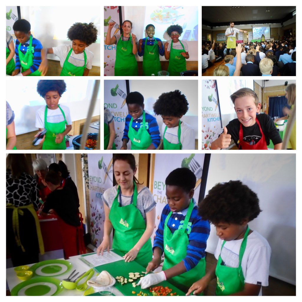 Thank you <a href="/Chartwells_UK/">Chartwells Schools</a> for their amazing #OnYourMarks #GetSetCook show, the whole school absolutely loved it! #redteam #greenteam #healthyeating #livecooking