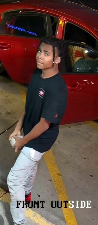 AlaaSawaged's tweet photo. Cash reward to anyone who leads us find these scumbags 💰💰 https://t.co/wzyYUDelBO