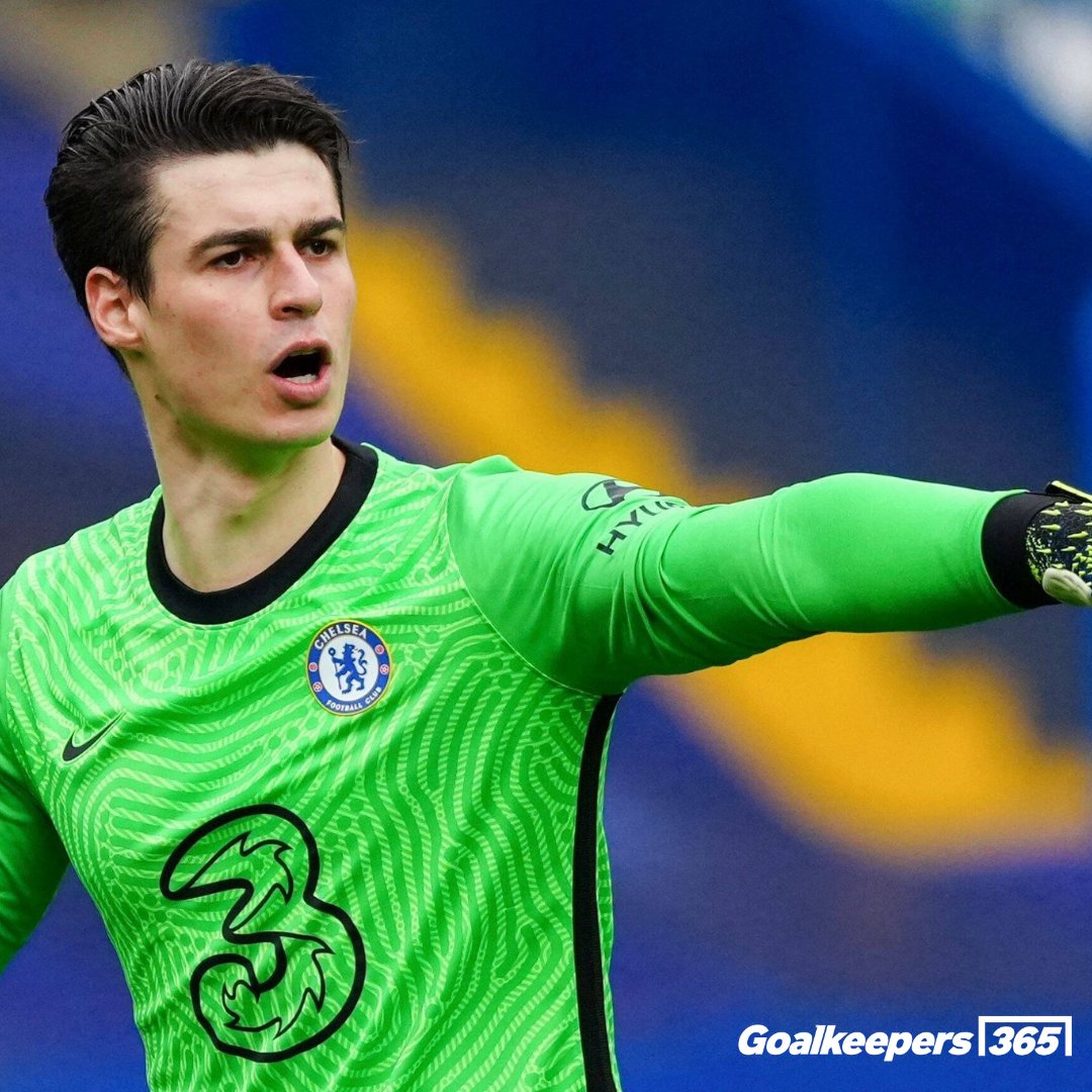 Goalkeeper365's tweet photo. 🤑A WAY OUT FOR KEPA! 🤑

The £70 million pound man is expected to leave Chelsea on loan to Napoli this summer in search of first team football ⚽

Thoughts #chelsea fans? 👍👎

#TheGoalkeeperNeverSleeps #goalkeeper #premierleague #prem #napoli #italy #football #transfer #kepa https://t.co/6EtKyQibDa