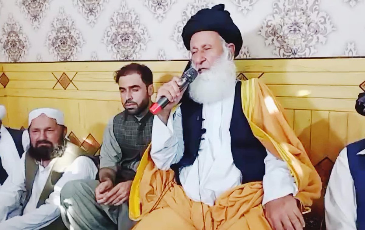 ھمارے تین اصول 

1) خدا پرستی  2) انسان دوستی
3) معاشی مساوات

کچلاک شمولیتی پروگرام حضرات مولانا محمد خان شیرانی کا خطاب 🤍✌