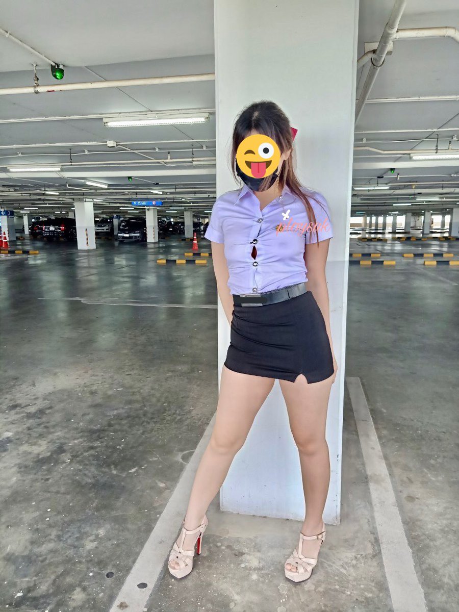 ไปห้างหลังเลิกเรียน หลบยามที่กำลังมองมา #รีทวิตให้ด้วยน้า #ติดตามได้ในโอนลี่นะคะ
