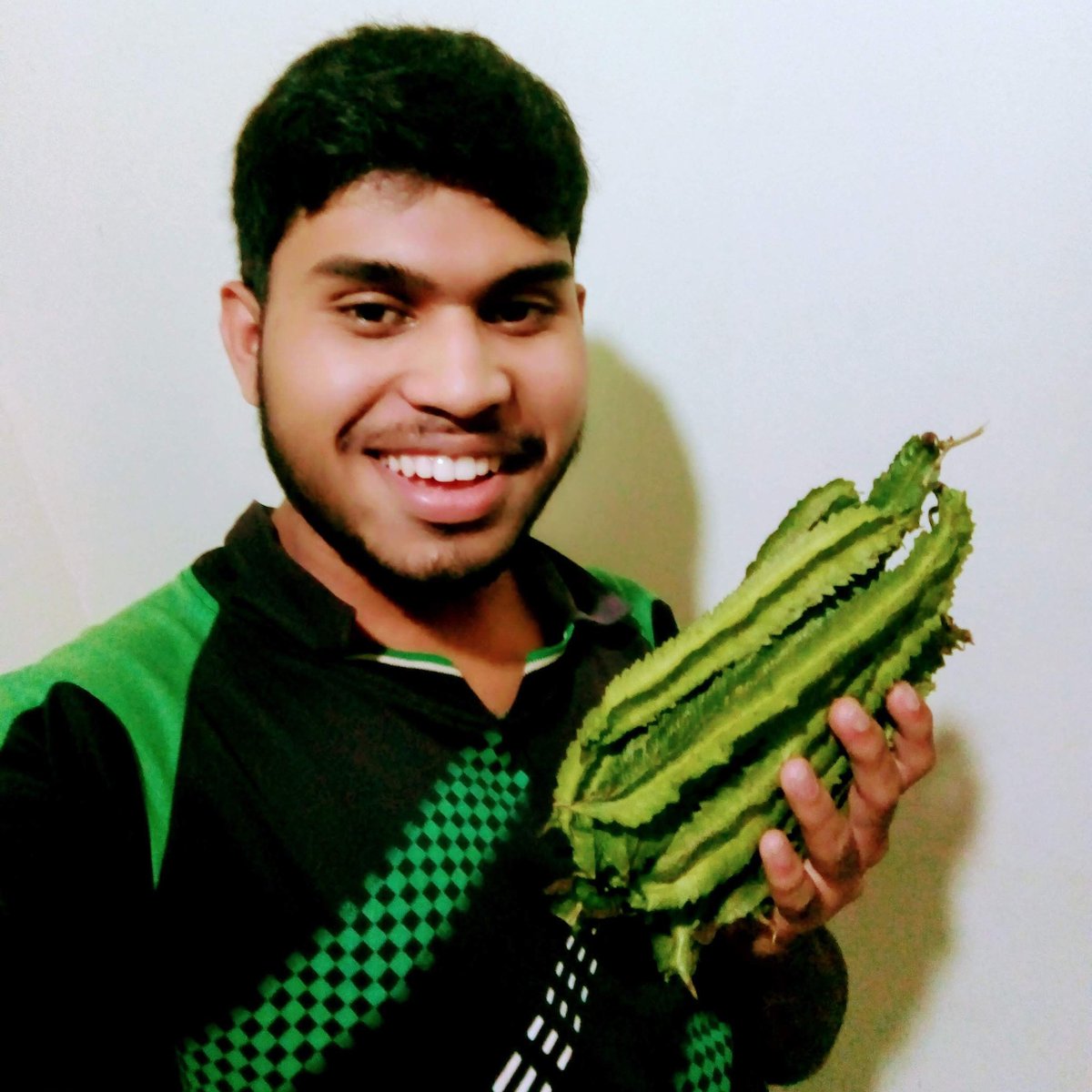 vikumvikumsri's tweet photo. #NewProfilePic https://t.co/IQrkGCSH0D