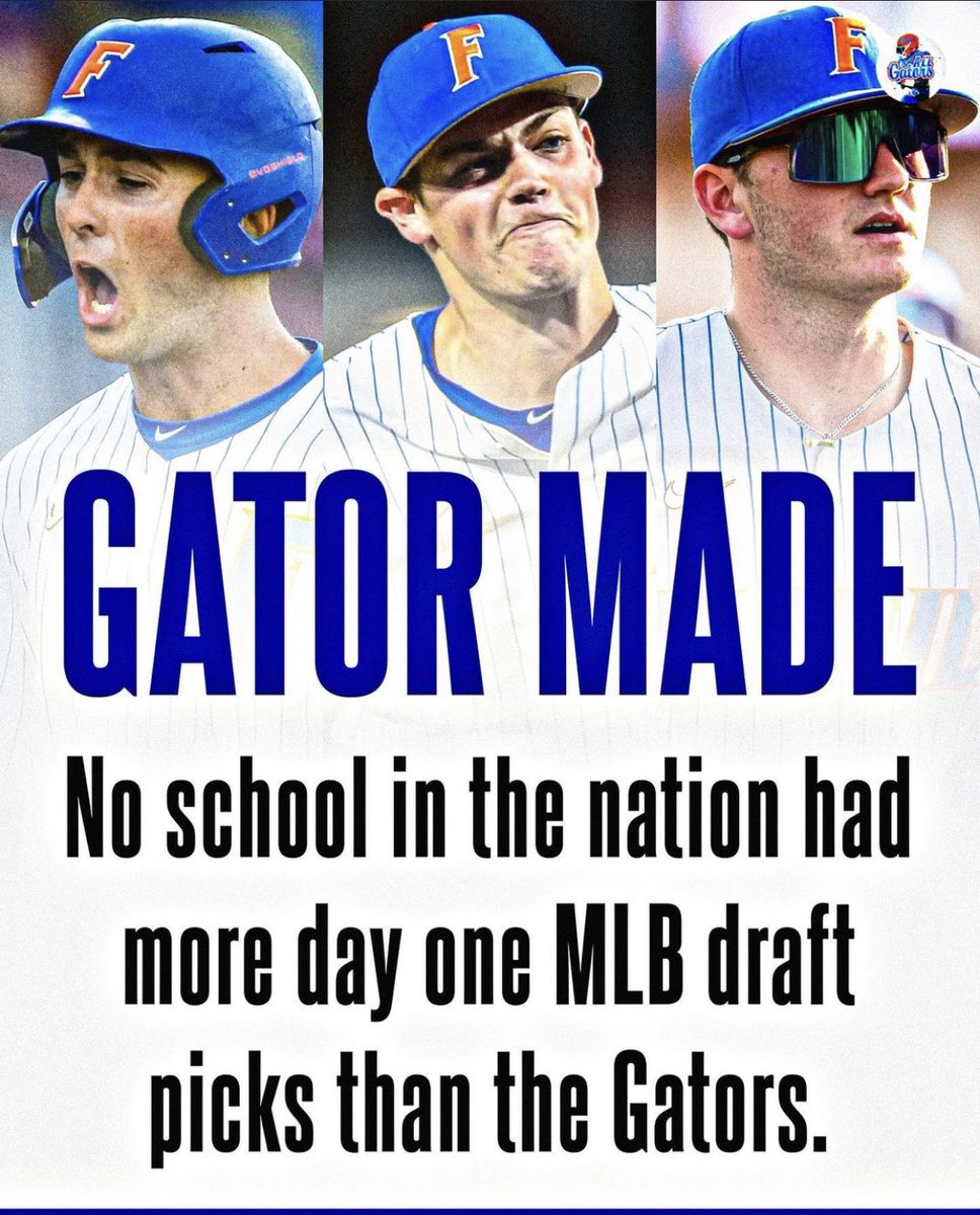 UFBarstool's tweet photo. EVERYTHING SCHOOL. (Via @allgators_ ig) https://t.co/9E8dPJpC70