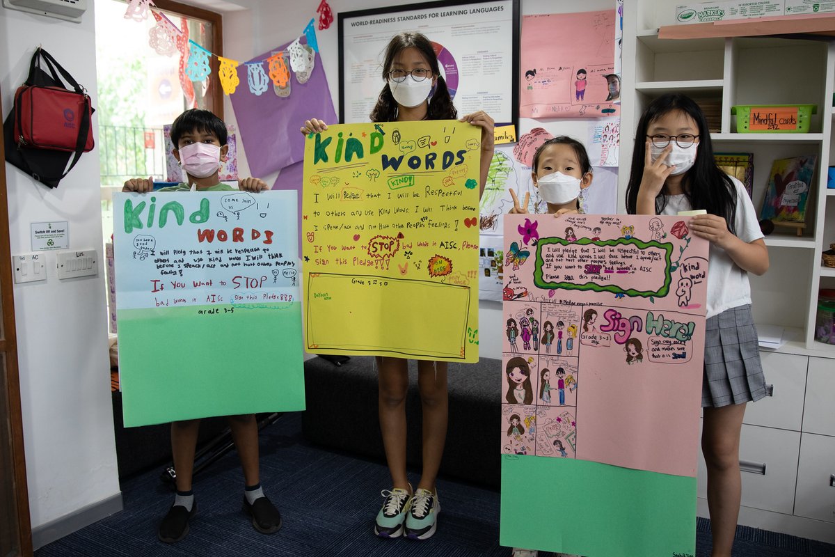 AISChennai's tweet photo. Never underestimate the power of a kind word! Last semester, our #AISCElementarySchool students learnt—through a 'Kind Words Campaign'— that their words make an impact and that there's value in using positive and kind words to communicate.
#AISCInTheClassroom #AISCExcellence https://t.co/sXB2X4E3kK