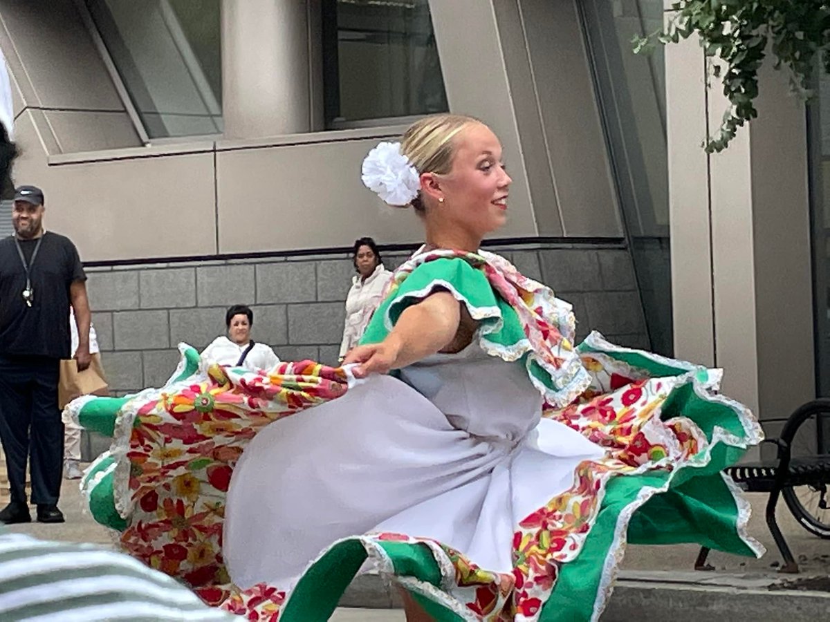 A great performance by Palenque and Professor Melissa Teodoro this weekend at August Wilson African American Cultural Center Community Day!