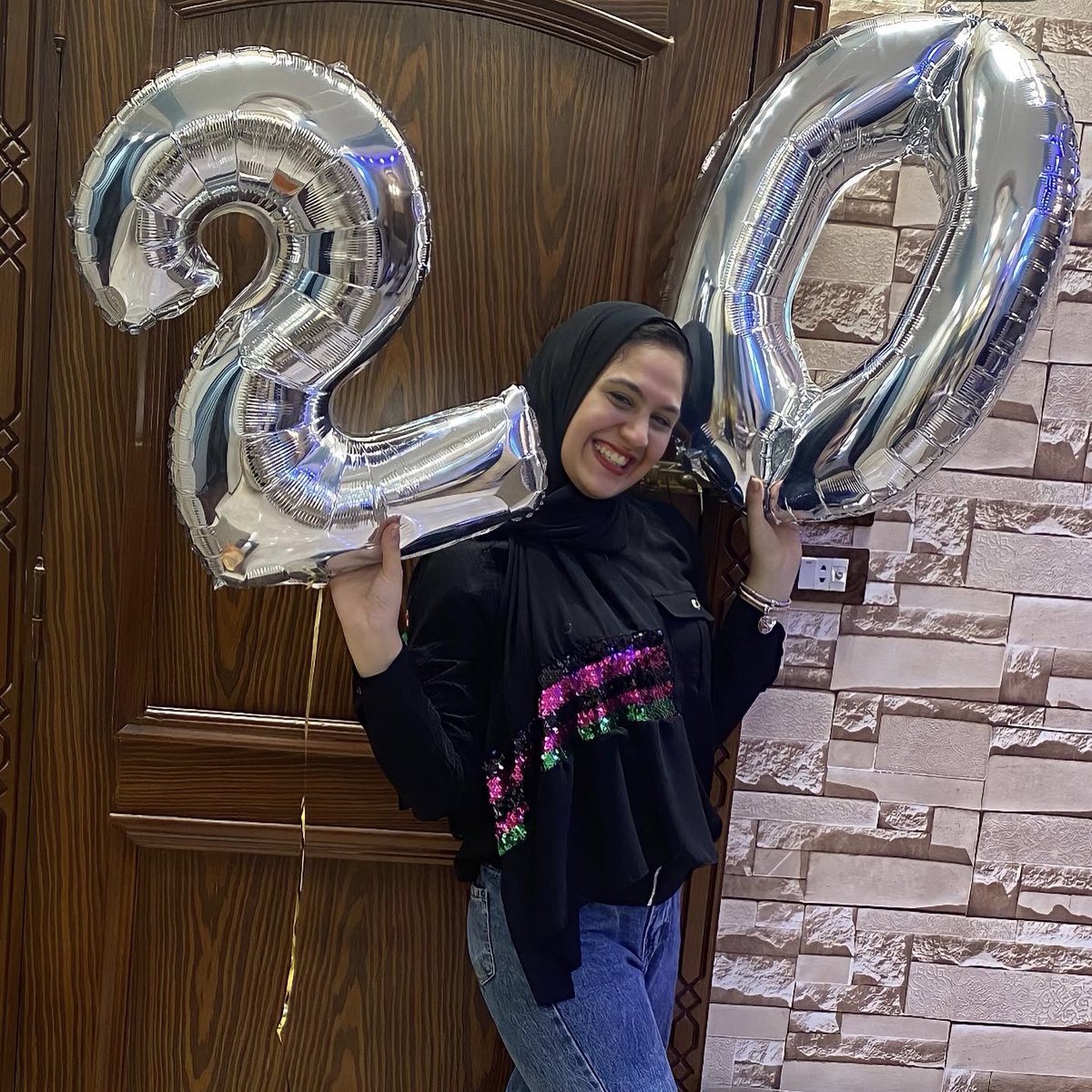 MernaElshamy14's tweet photo. هلا بال 20🥳🎉 https://t.co/6pCMjKQf37