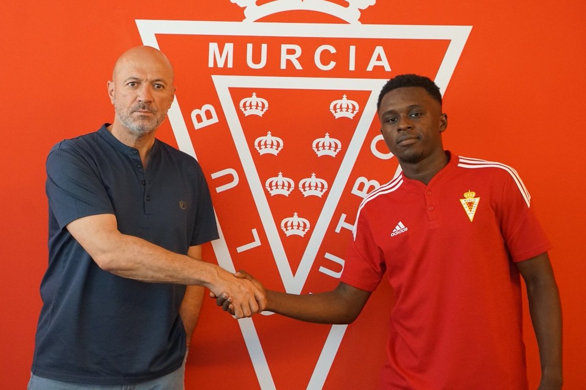 realmurciacfsad's tweet image. 🤝 @ZeidaneInoussa