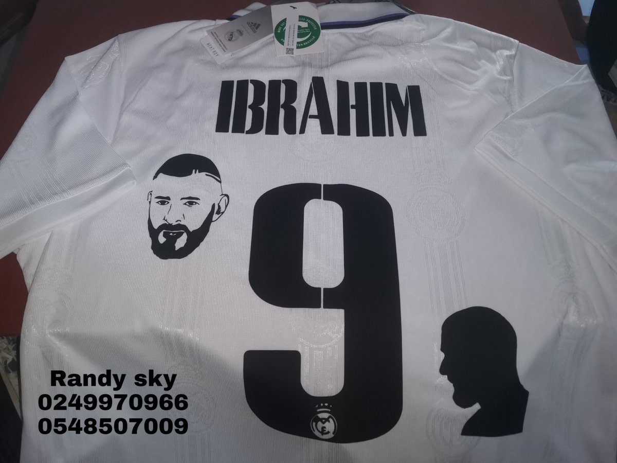 kobyskygh's tweet photo. CALL FOR ALL YOUR AUTHENTIC  FOOTBALL  JERSEY'S AND UNIQUE  CUSTOMISED BRANDING. 

iqbal, hakimi, real madrid, Manchester United, Chelsea, Barcelona, Manchester City, Bayern Munich, fdj, ronaldo https://t.co/UtNJjqMEta