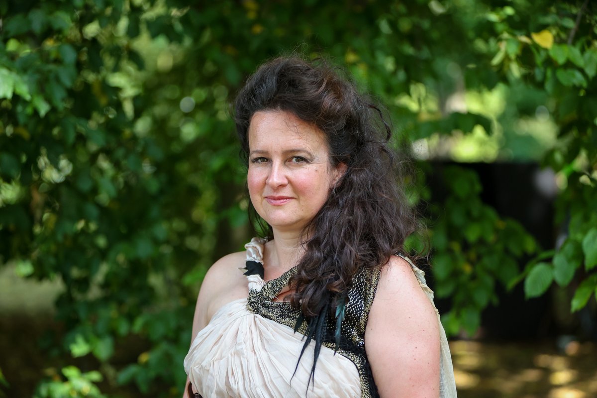 CHOOSE YOUR FIGHTER!

The Tempest opens this week. Book now: bit.ly/tempest22

Portraits by Simon Vail