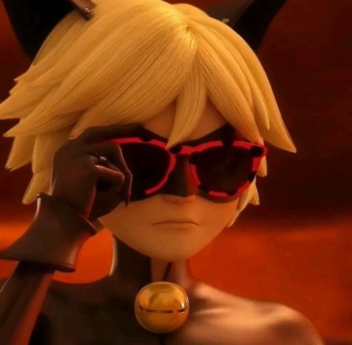 ladynoirarchive's tweet photo. ladynoir with glasses on. that’s the tweet. https://t.co/zZlPCZsXOM