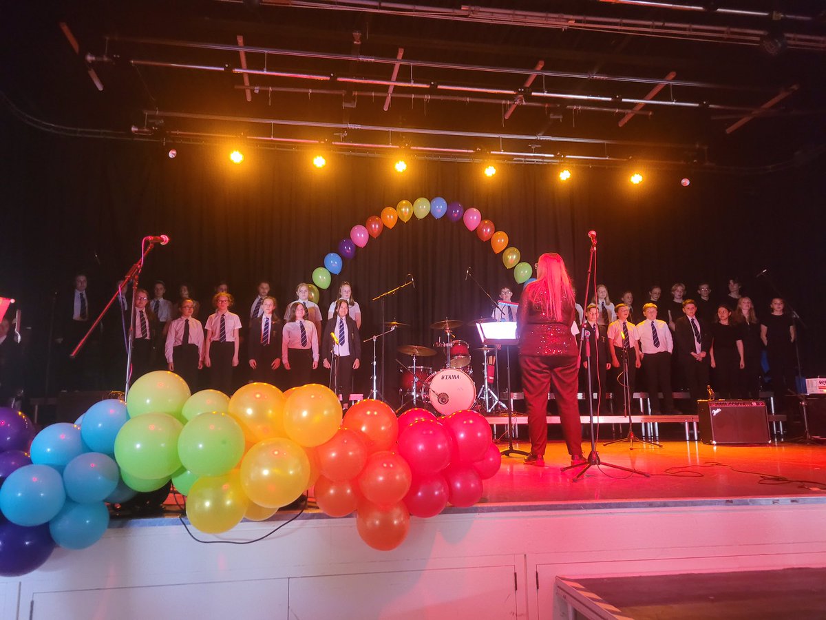 WCSA Summer Concert 2022! We are back with a bang. What a night of music and entertainment from WCSA music. Can you name our mystery singer??