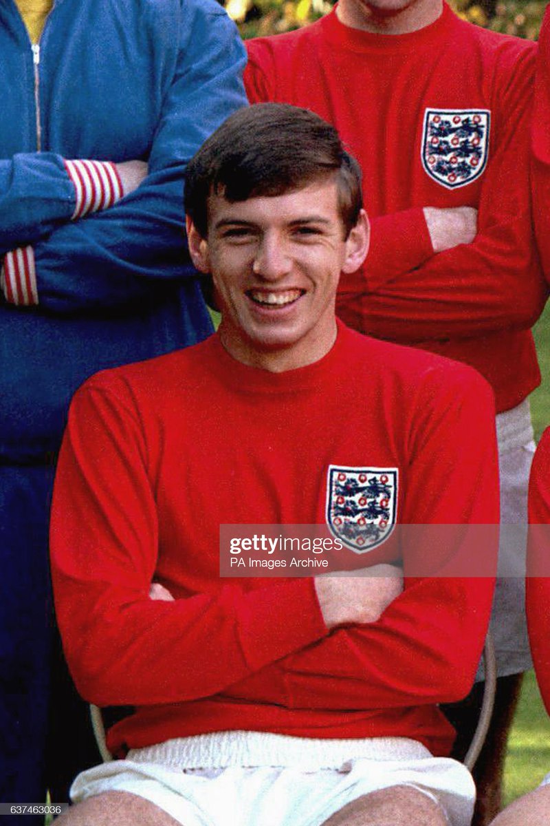 CopaLendas's tweet photo. Martin Peters, Inglaterra 🏴󠁧󠁢󠁥󠁮󠁧󠁿.
Copa do Mundo de 1966, Inglaterra.
Campeão Mundial.
1 gol, 5 jogos.
#peters #england #worldcup1966 #copa1966 #fifa #champion #legend #theghost #englishteam #thethreelions #fa #wembleystadium #eng #julesrimet #qatar2022 https://t.co/npmv1TDORr