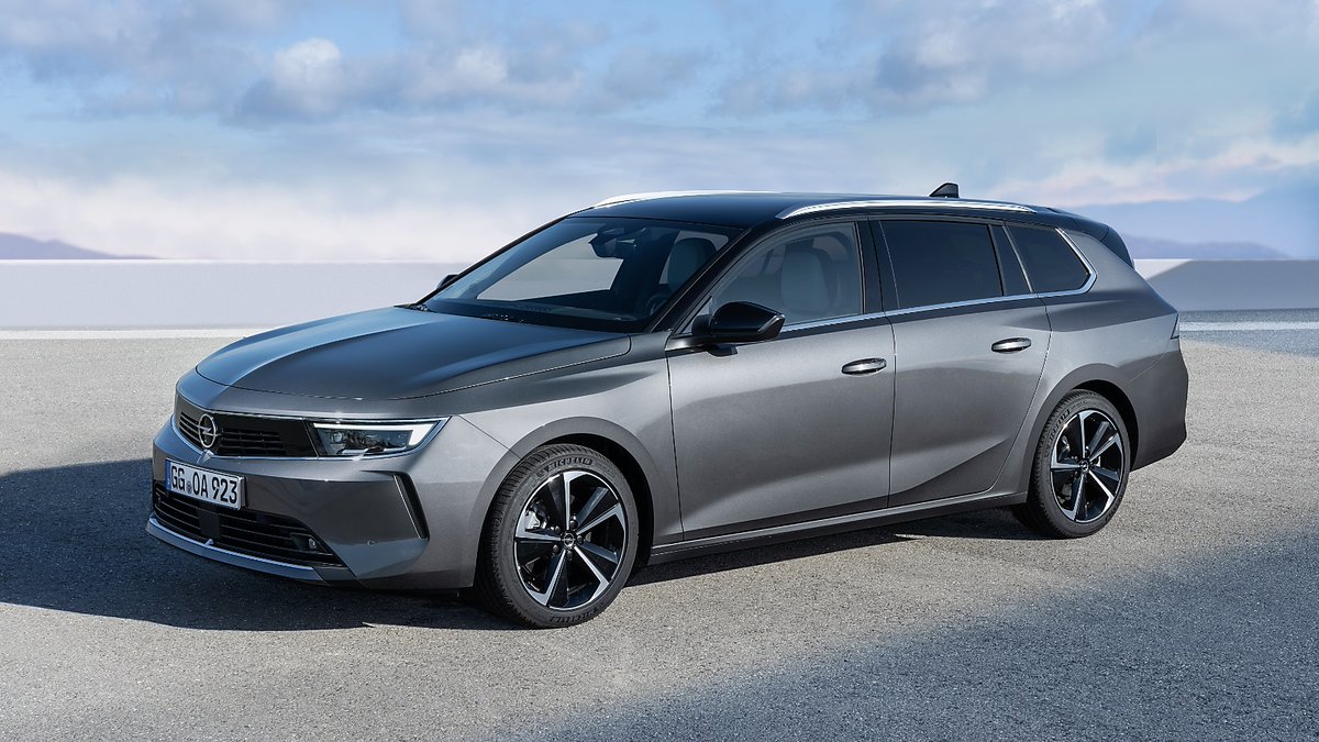 Riwal888's tweet photo. Riwal888 - #Blog: Practical, Stylish, Sporty and Spacious: All-New #OpelAstra #SportsTourer 👌
#OpelCompass #OpelVizor #IntelliLux #LEDPixel #Opel #Combi #Estate #StationWagon #Wagon #OpelDesign #ThisIsOpel
https://t.co/tVd3vWHNLh https://t.co/BquvvAHGNT