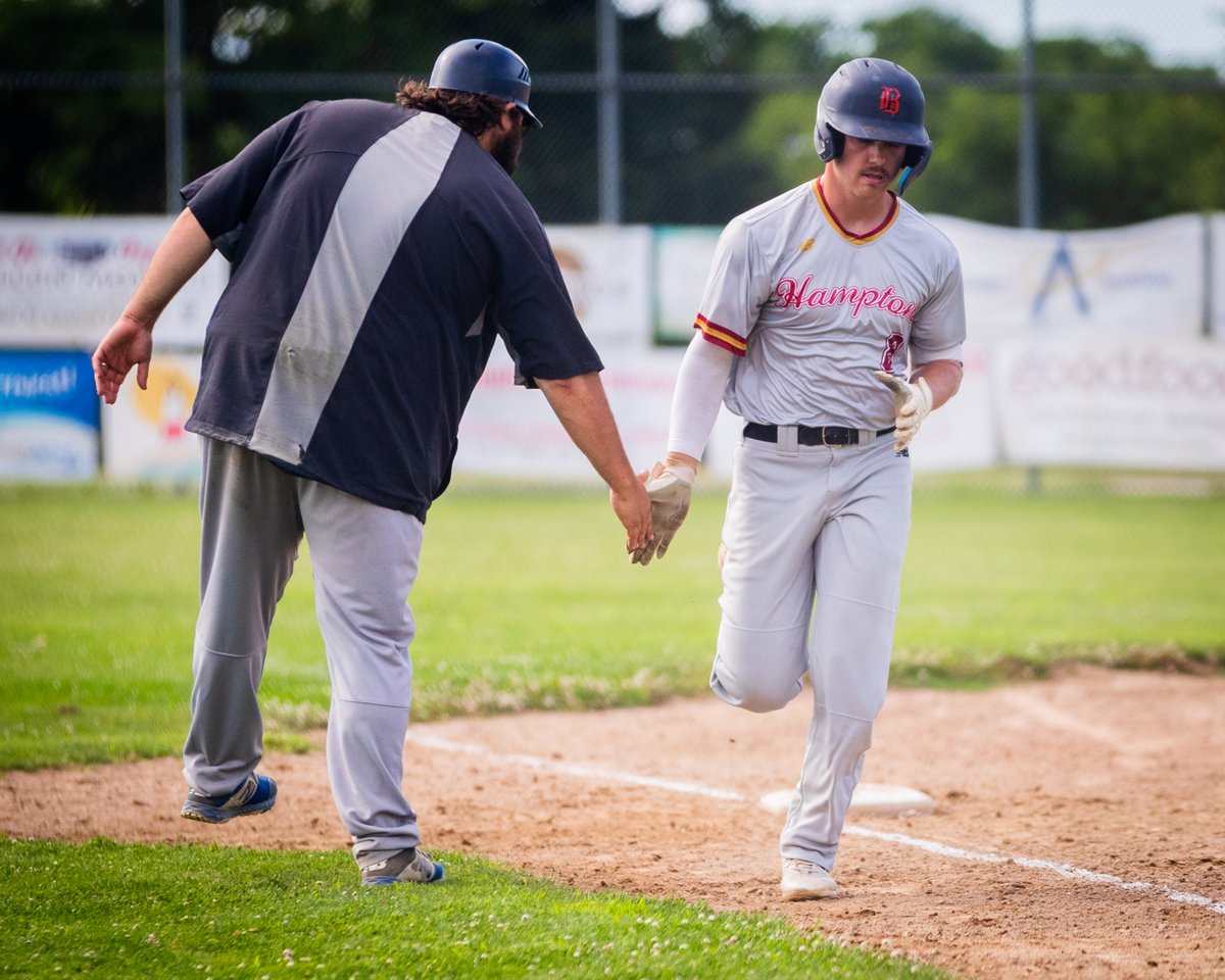 HamptonsLeague's tweet photo. That ball is Gone! Billy Kender hits a Solo Home Run for Team Gold to tie the game at one! https://t.co/fbCtCz49jJ