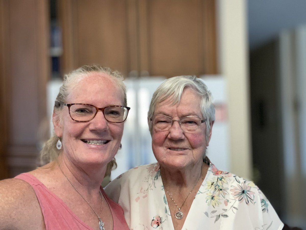 CristinaBerry10's tweet photo. I truly enjoy being able to spend time with my mom #iamblessed 
#positiveoutlook #rolemodel
#summerphotochallenge
#bhsummer22 @BustedHalo https://t.co/32gGQzFv1h