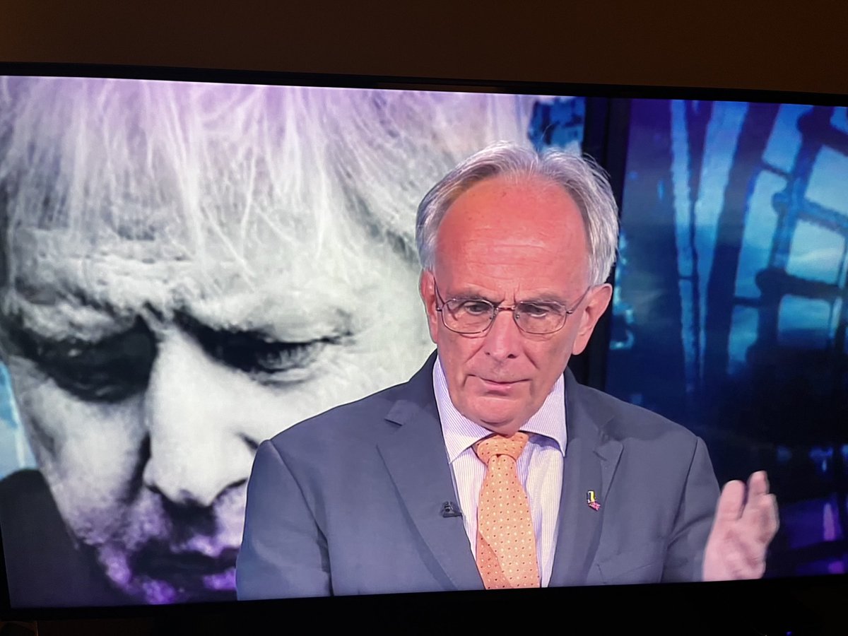 pattersonmartyn's tweet photo. #newsnight what the fuck does Sven know? https://t.co/ASxjuHcMPh