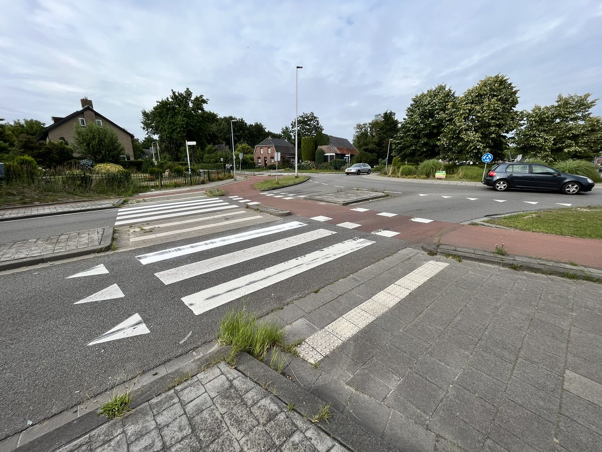 <a href="/parislord/">Lord Paris</a> <a href="/teije123/">Teije Gorris</a> @DTV_Learn Great learning session. Thanks for suggesting going for a ride on this cycle highway! 🙌🏻🚲… #fietsgeluck