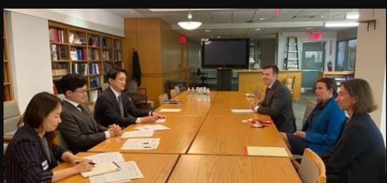 Soheil_SBabaei's tweet image. #SouthKorean #justice minister #HanDonghoon was in #NewYork recently to discuss various ways in which the two nations can corporate on investigations associated with #financialcrimes, especially crypto-related crimes.
#Luna #Terra #UST