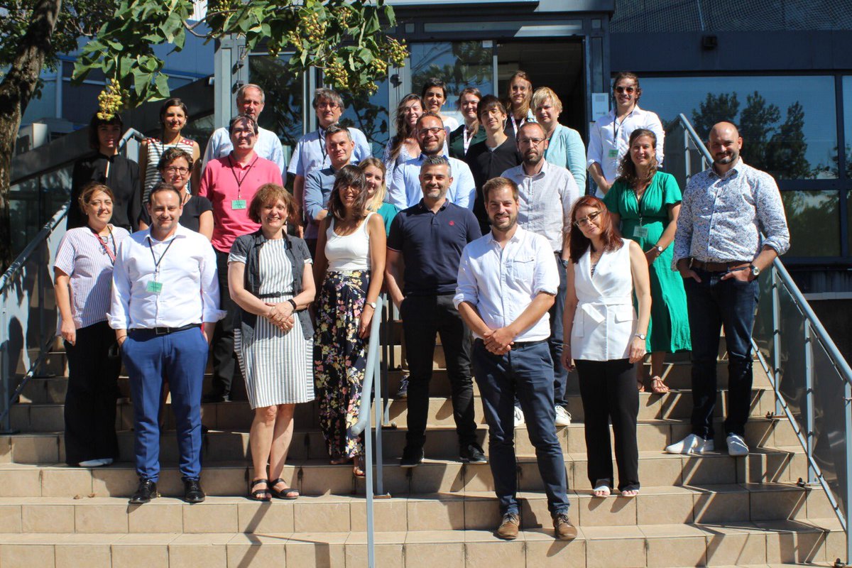 hervcov's tweet photo. Group shot from the #Hervcov kick off meeting in Lyon. Let’s do Science! #HorizonEU https://t.co/LG7fqaJZ9l