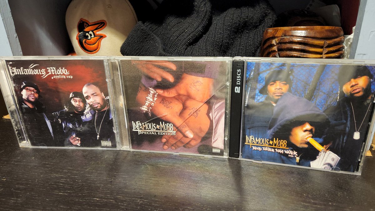 BaltimoreRetro's tweet photo. Someone traded in their collection (1000+ rap albums) Retro Replay got that 🔥🔥🔥

#InfamousMobb #realityrap #BaltimoreRetroGaming https://t.co/vX458kYoAS