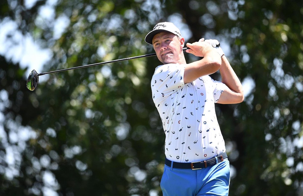 Modest Golf tweet media