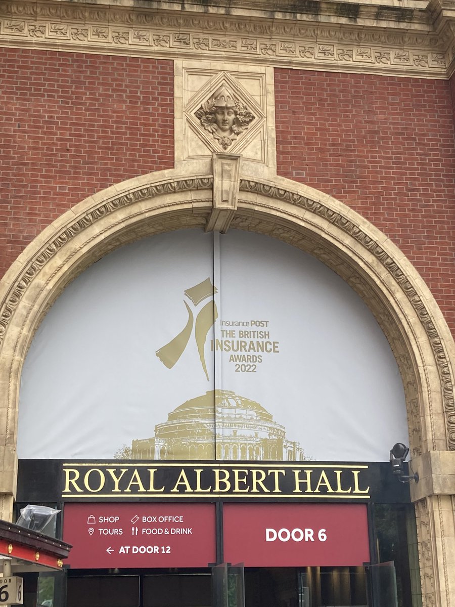 DavidSooby's tweet photo. Delighted to be at the #BIA2022 awards tonight at the Royal Albert Hall! Good luck to all nominated #insurance https://t.co/CFel7gpLMi