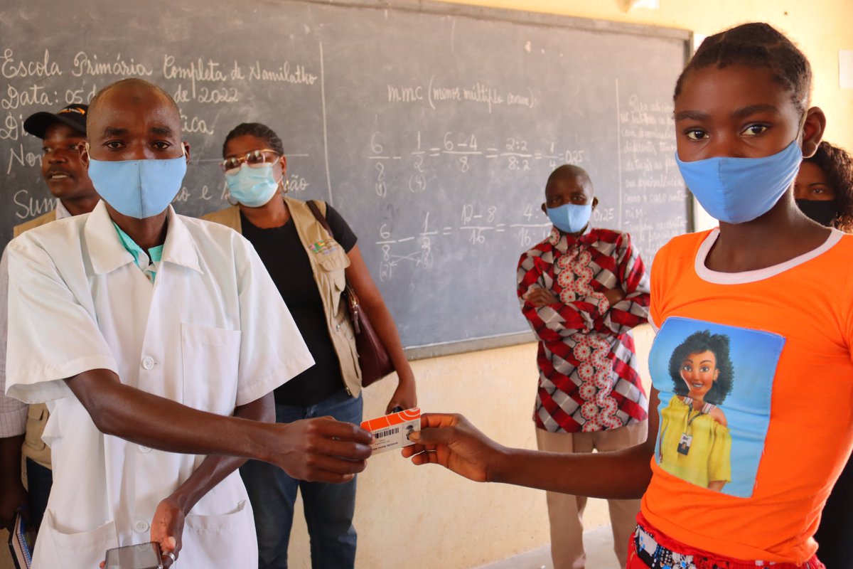 ECT3Project's tweet photo. This week the ECT-3 project, implemented by @WorldVision, started piloting the Last Mile Mobile Solution (LMMS) covering six schools from Nacarôa and Muecate, in Northern province of Nampula, with the prospects of improving distribution of school meals provided by @USDA https://t.co/NuKdAupAb0