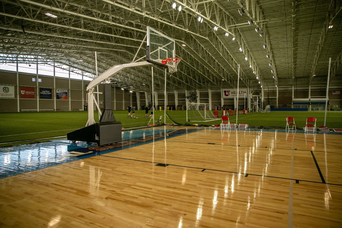 FIBA_es's tweet photo. 🏀 El próximo Super Camp de FIBA YDP se llevará a cabo en las hermosas instalaciones de Real Salt Lake Basketball Academy.

📆 14 al 17 de julio de 2022
📍 Salt Lake City, Utah 🇺🇸 

📝⤵️
https://t.co/RCrDUAVZmr https://t.co/c28rUeRIuc