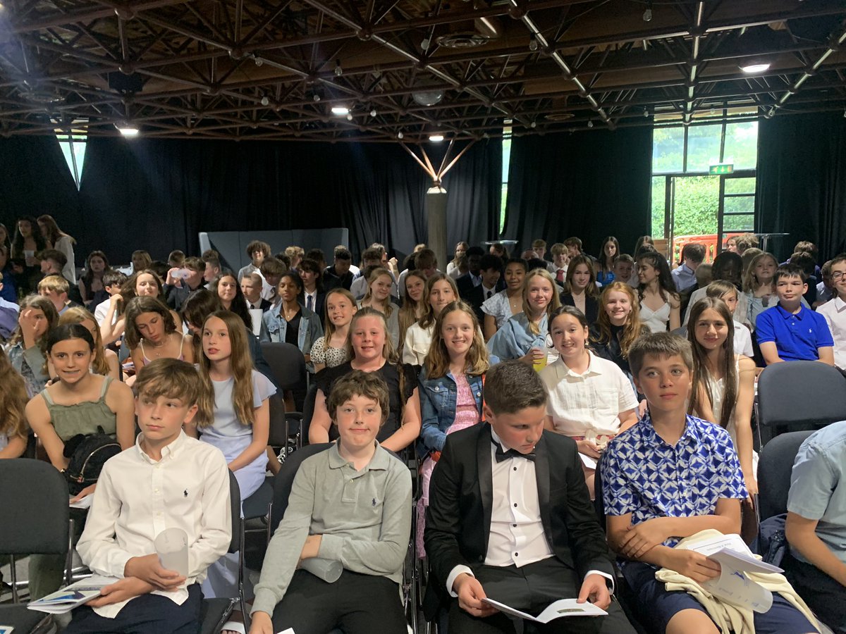 GreyCourtPE's tweet photo. Our students are seated and ready for our sport celebration night to start! #gcsport https://t.co/gEVamQF9vw