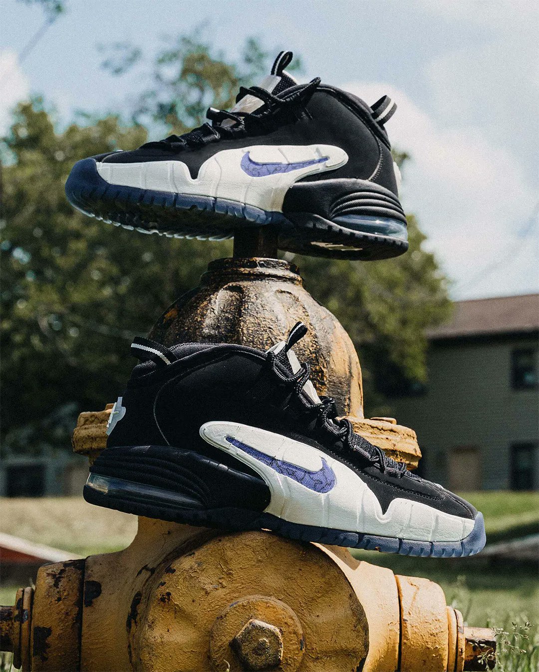 Sneaker News on Twitter "Raffle is LIVE for the Social Status Air Max