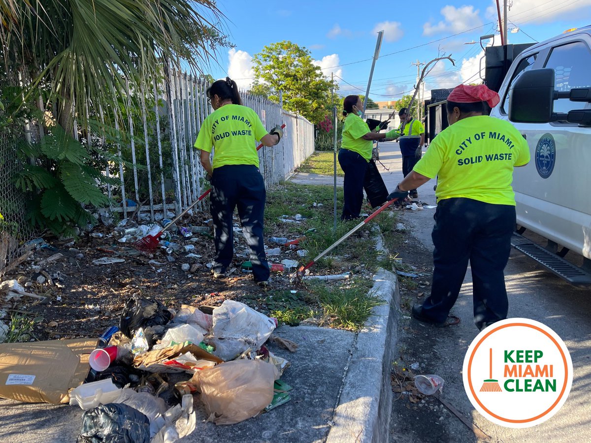 JoeCarolloNow's tweet photo. ✅🧹 #KeepMiamiClean is in full swing!
When our streets and neighborhoods are clean – we all win! If you need to report Illegal dumping, please contact our office at 305-250-5380 or 311 @miamidade311!
#CleanStreets #JoeCarollo #Miami #District3 #CityofMiami https://t.co/WXb8OO3zuI