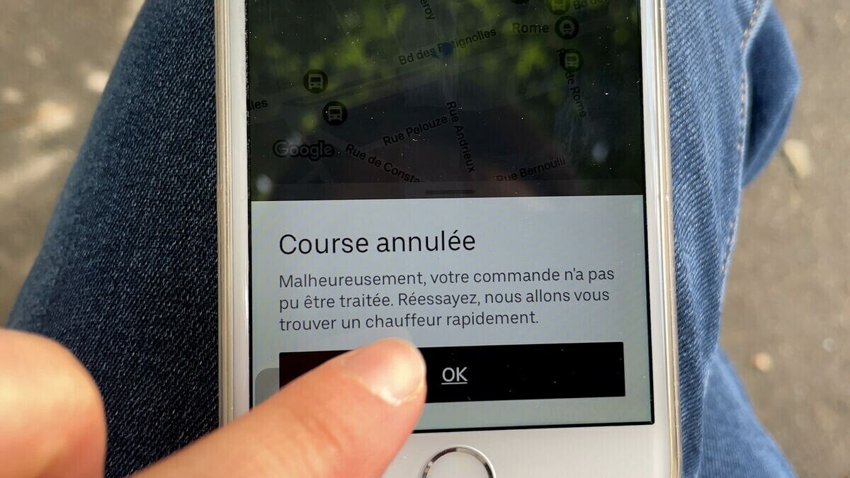 Le Parisien tweet media