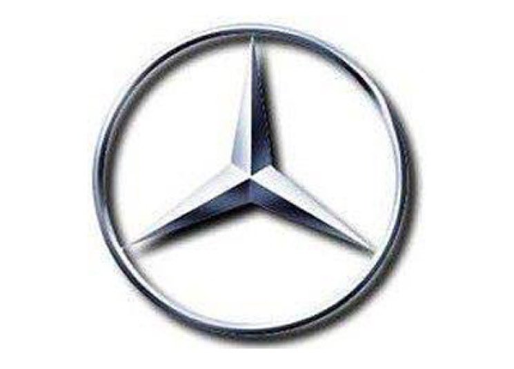 Fooofaaah90's tweet photo. @naifco سيارة @Yazeed_AlRajhi https://t.co/55BZbZJqQS