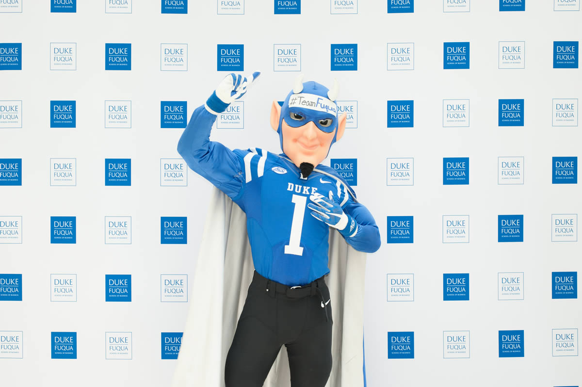 DukeAlumni's tweet photo. Become a Double Dukie with the working professional master degree program @DukeFuqua. #DukeAlumni receive an application fee waiver plus guaranteed scholarship funding!
➡️ Learn More: https://t.co/kpf3ItUCpd
#doubledukie #DukeUniversity #dukefuqua #dukemba #weekendmba #Duke https://t.co/IPqJBZHTEo