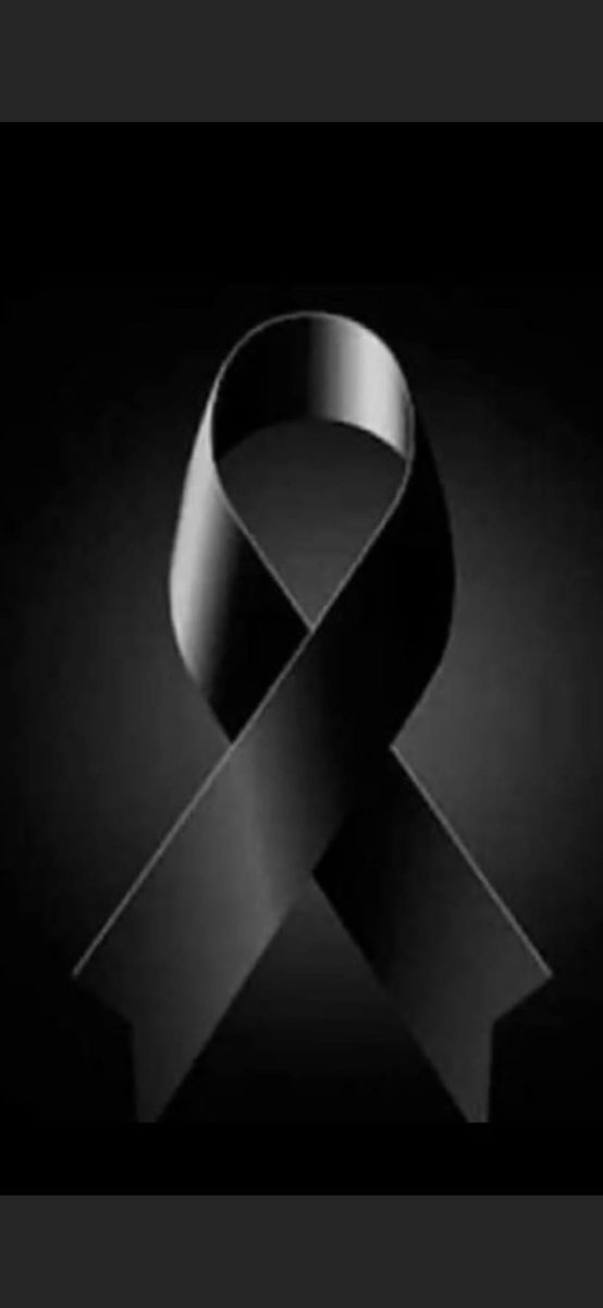 Sağlık çalışanları için “ katli vaciptir” fetvası sağlıkta dönüşüm projesi uygulanmaya başlandığında verilmişti. Bu sistem değişmeden ne yazık ki ölmeye devam edeceğiz, içimiz yanıyor, yüreğimizi soğutacak şey hızla samimi bir sistem tartışması yapmak ve değiştirmektir