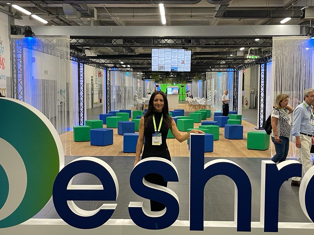 ESHRE 2022, fantastica ocasión para volver a encontrar amigos historicos como Juan Carlos Castillo, del que siempre algo nuevo aprendo,y conocer personas muy  generosas a la hora de compartir sus conocimientos. 
Gracias <a href="/PirteaP/">Pirtea Paul M.D.</a>.