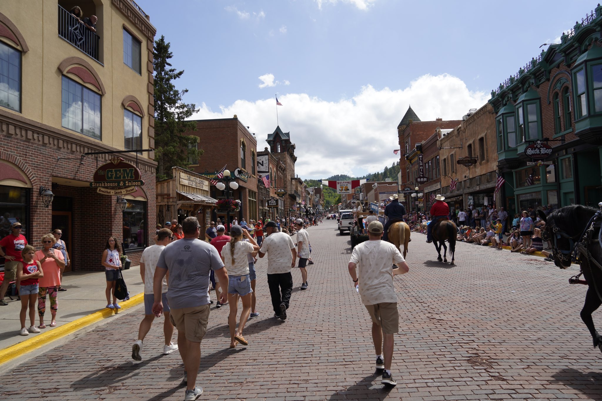 Kristi Noem on Twitter "Deadwood was alive for the Fourth of July