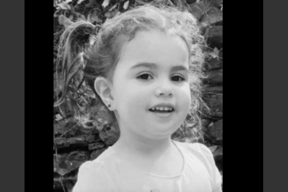 soy_502's tweet photo. 🚨 URGENTE ⎮ Inacif revela la causa de la muerte de Ellie Samara Batres

La pequeña desapareció en Gualán, Zacapa, el domingo y fue localizada dos días después en el río Motagua, Izabal. Esto se sabe:

https://t.co/EZl1EAUBlt https://t.co/L4LlzGn1Pb