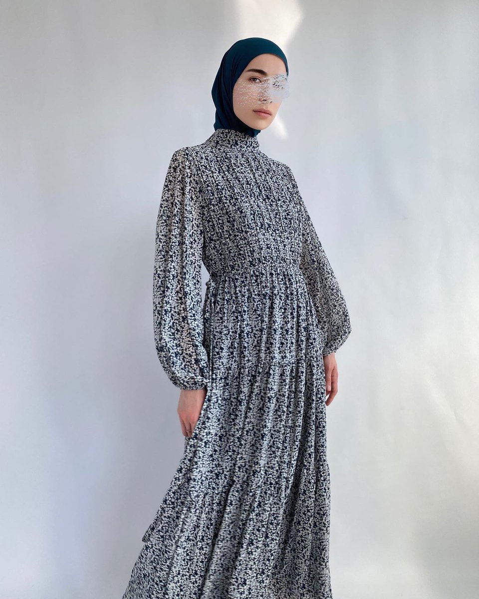 bantikhijab's tweet photo. La petite robe noire. 

https://t.co/LATAY8qcvx https://t.co/T8lW61SMsO