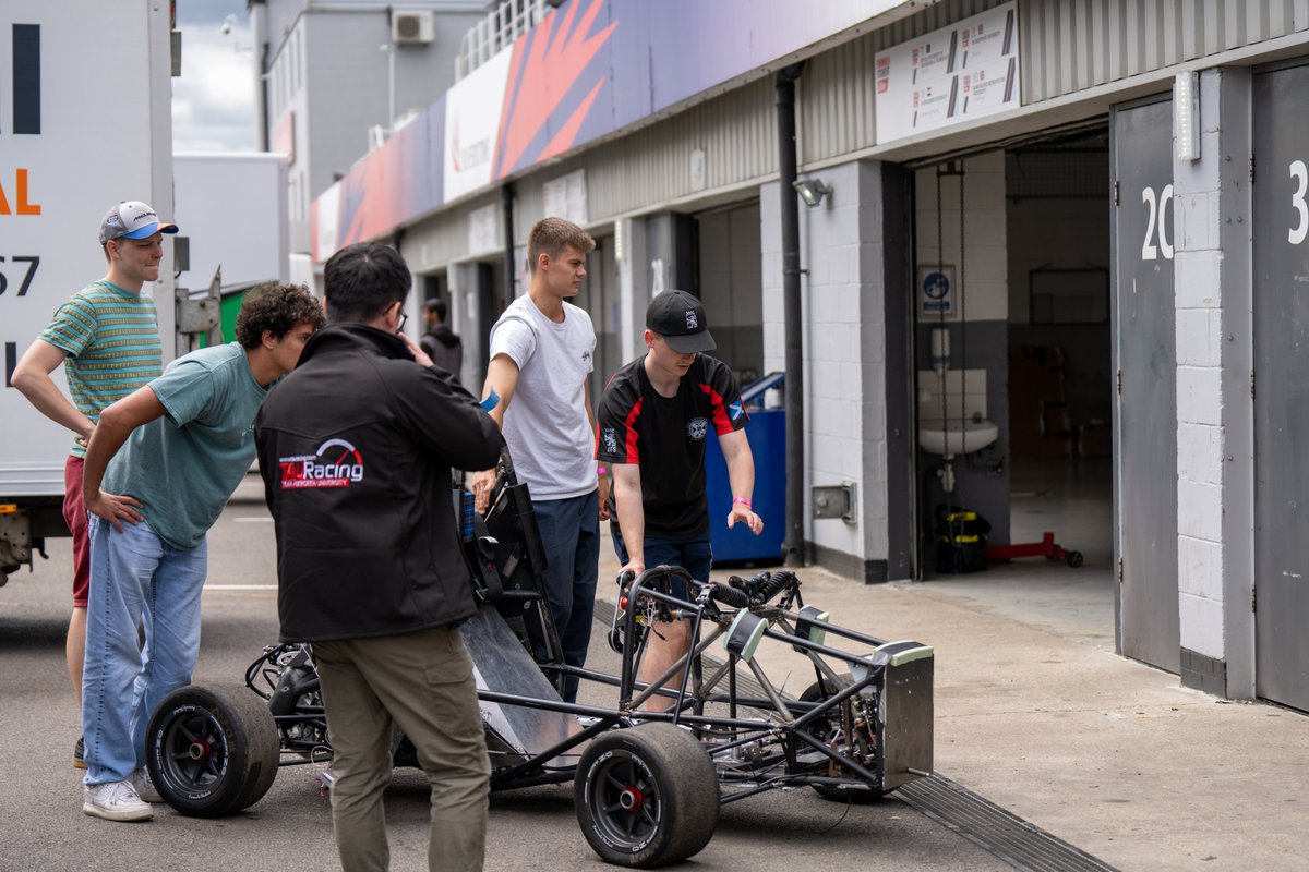 Formula Student (FS) tweet media