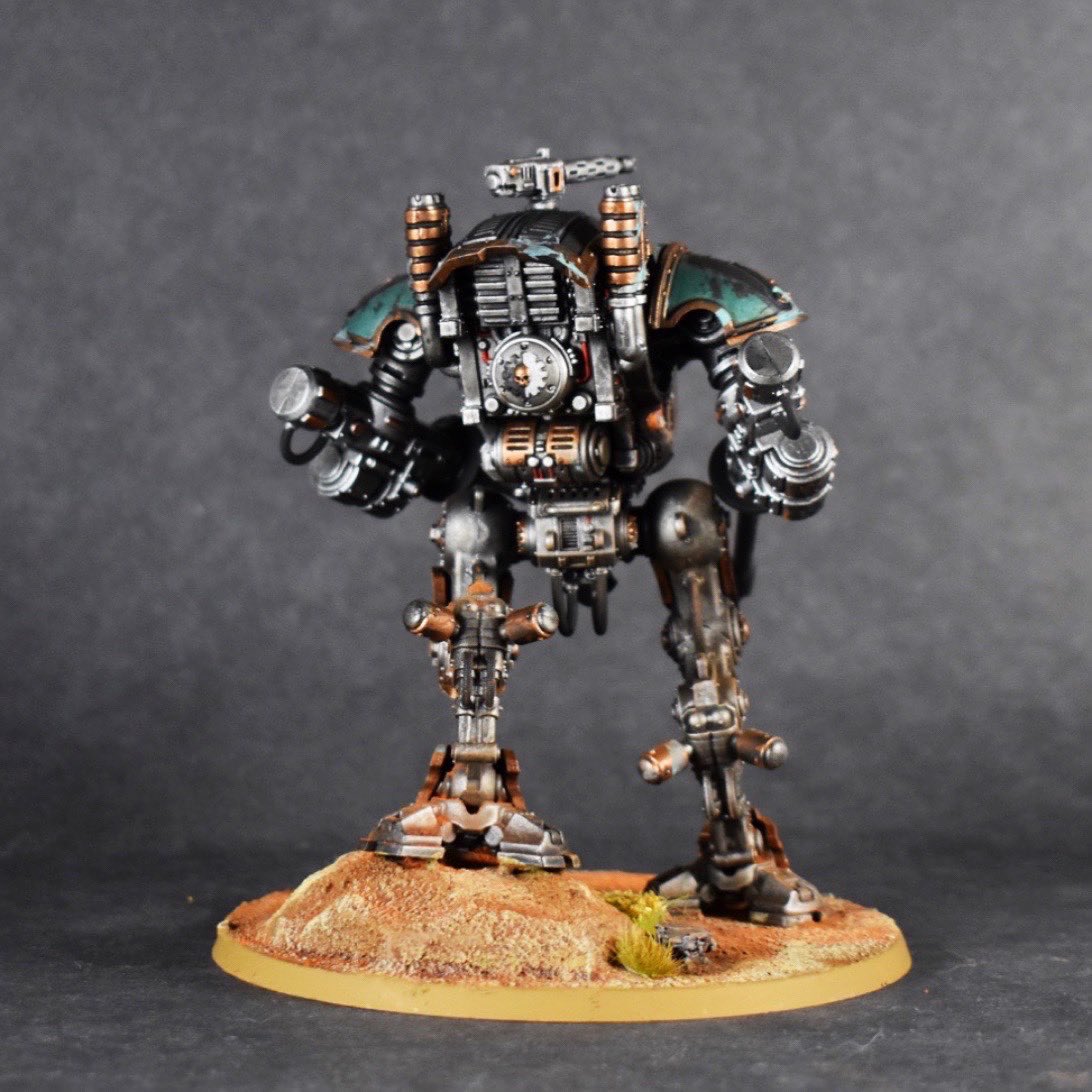 scrub_angel's tweet photo. One of two magnetized #armigers for #imperialknights currently showing off the Helverin variant but it can also be run as the Warglaive option! #paintingwarhammer #warmongers https://t.co/3BcQbpI5q3
