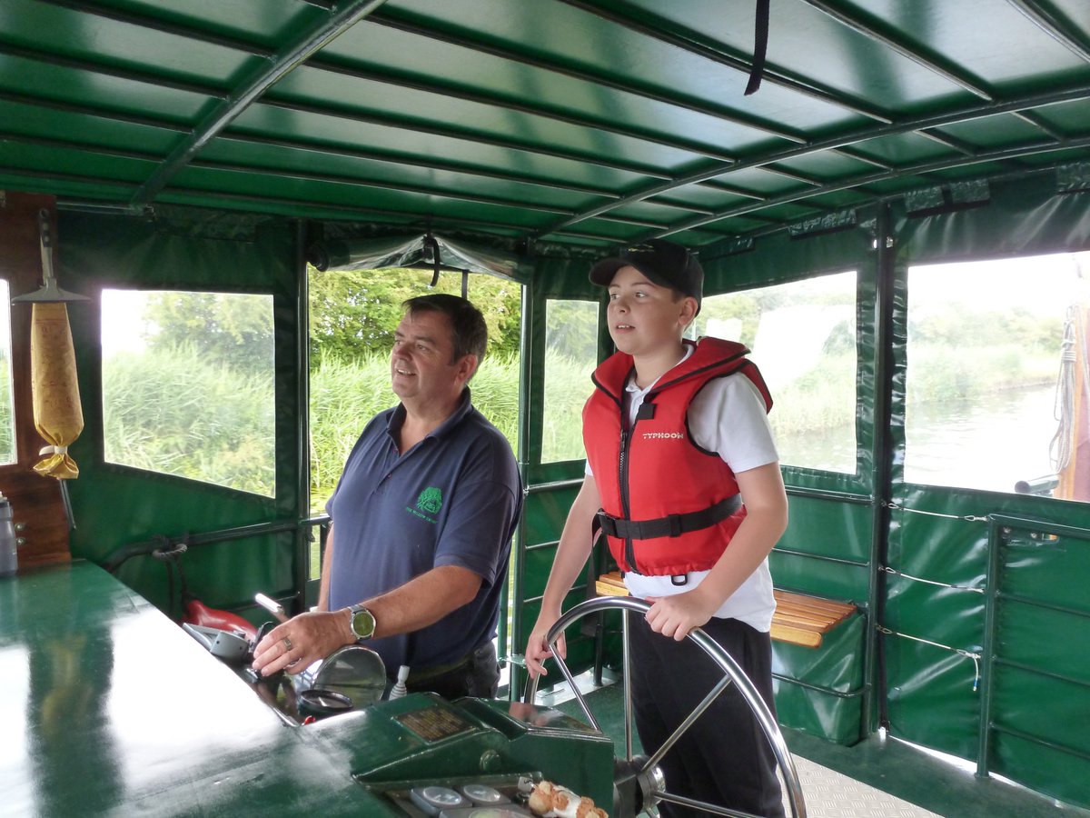 Students from <a href="/YYDeri/">MIAA</a> are making this look easy!