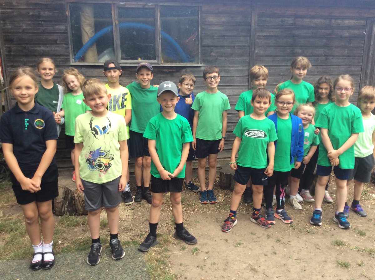 PaddocksPri's tweet photo. Sports day! 🏆 https://t.co/kXYZzzE4vt