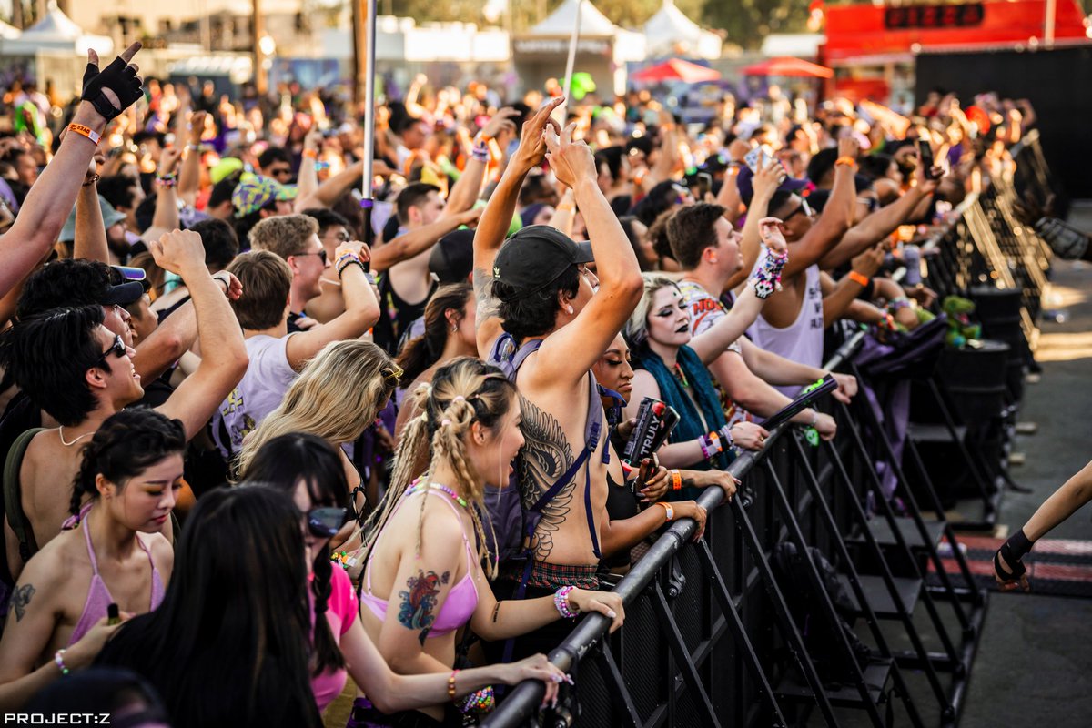 ProjectZ_Fest's tweet image. Our #ProjectZFest2022 recap gallery is LIVE! Head to our Facebook &amp;amp; tag us if you find yourself. Thank you for another successful battle of @bassrush 🆚 @bassconmassive.⚔️💥→ prjctz.co/2022gallery