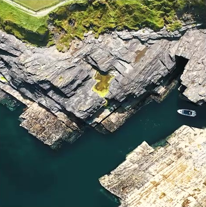 DoolinFerry's tweet image. Doolin Ferry 'Seafari' Experience❣️

Our ‘Seafari’ tours take place onboard our 10 seater private charter. Giving unrivalled views of the coastline. You dictate the itinerary!

For further details click here: bit.ly/3dCqHYe

#DoolinFerry #AranIslandsFerry #Doolinferryco