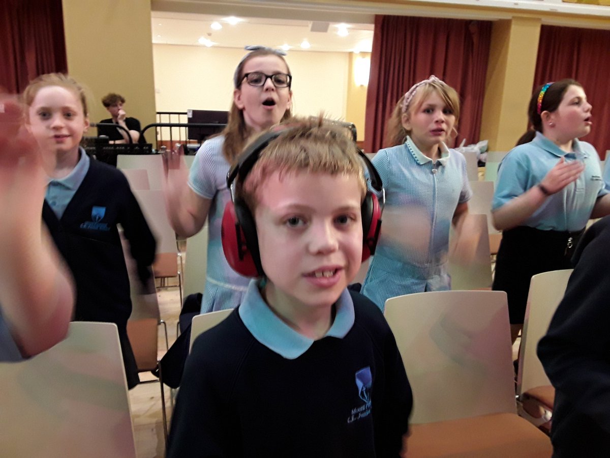 mountpljuniors's tweet photo. Brid Big Sing fun https://t.co/Sgm7TyzX0j