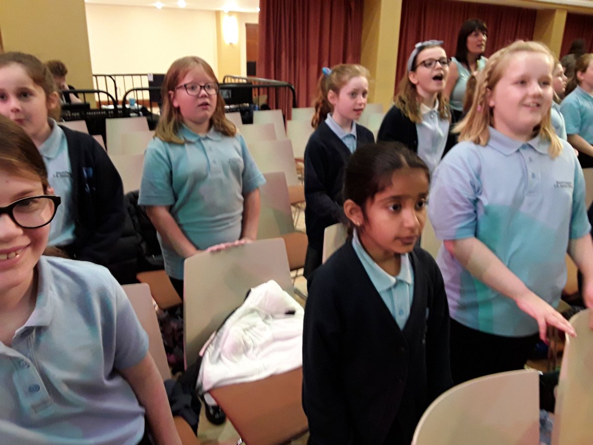 mountpljuniors's tweet photo. Brid Big Sing fun https://t.co/Sgm7TyzX0j